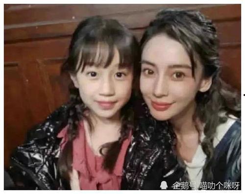 娱乐圈吃瓜爆料姐弟恋,姐弟恋风波再起，揭秘明星恋情背后的真相