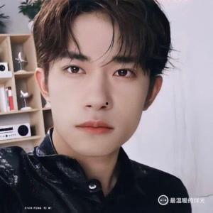 易烊千玺默默吃瓜爆料是真的吗,易烊千玺吃瓜爆料真相揭秘