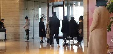 明星网红围观图片,围观现场盛况空前