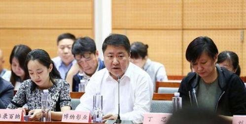 南阳活动明星网红,揭秘南阳活动明星的魅力瞬间