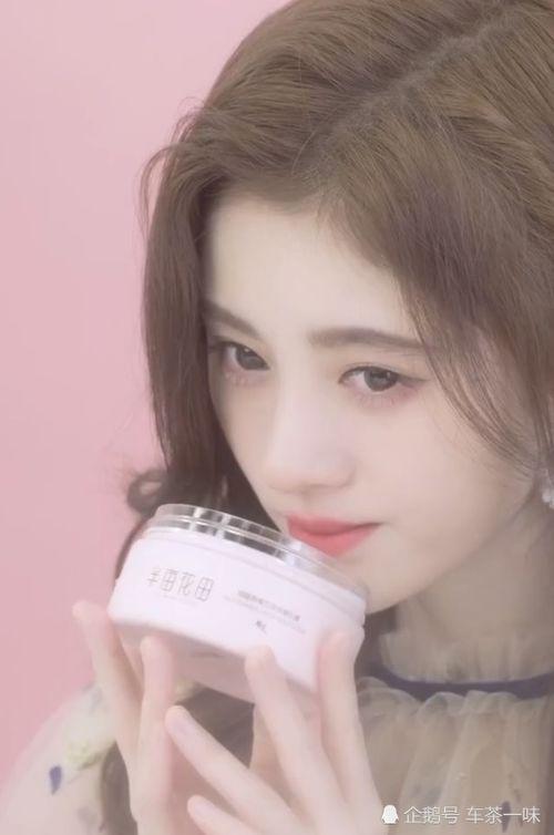 明星网红合照美颜,美颜滤镜下的视觉盛宴