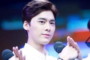 吃瓜明星爆料李易峰警花张继科,李易峰警花恋情曝光，张继科再添新恋情？”