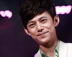 网红吃瓜爆料何炅微博