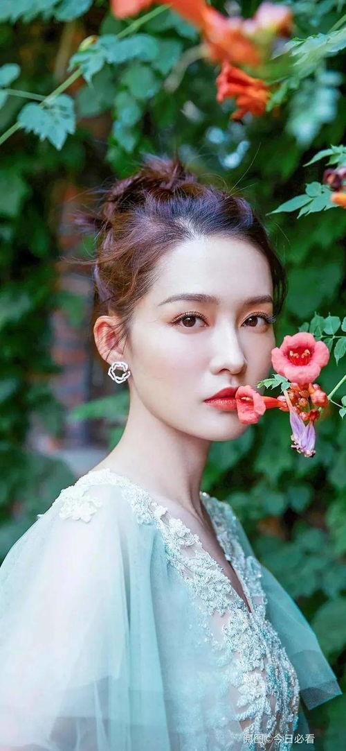 明星网红簪花图片