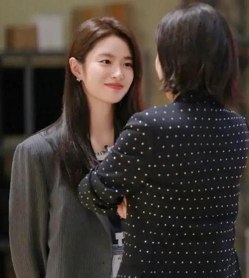 娱乐圈吃瓜爆料吴倩是谁,吴倩是谁？揭秘她的神秘身份