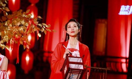 明星网红出场视频,明星网红惊艳亮相，视频瞬间引爆网络